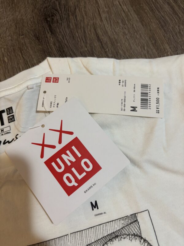 Kaws x Uniqlo UT 2016 Short Sleeve T-shirt - Image 4